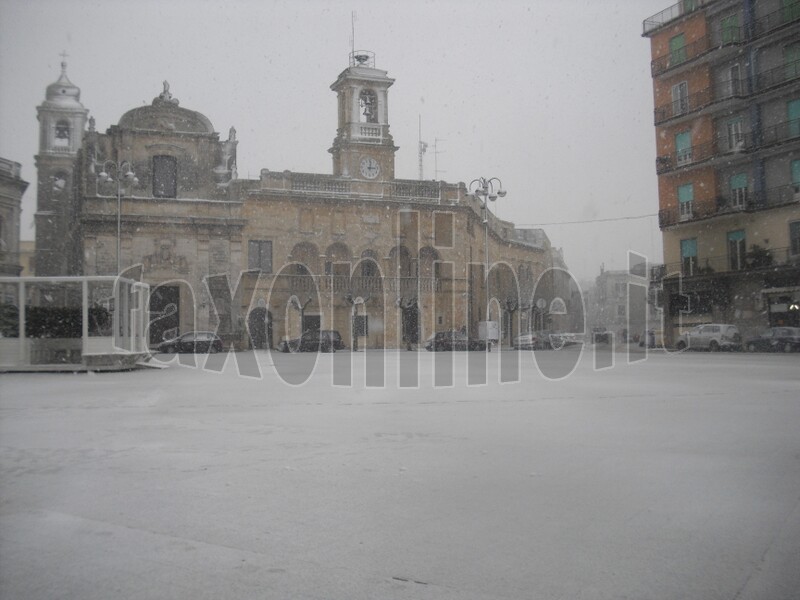 caserma_cc_con_neve