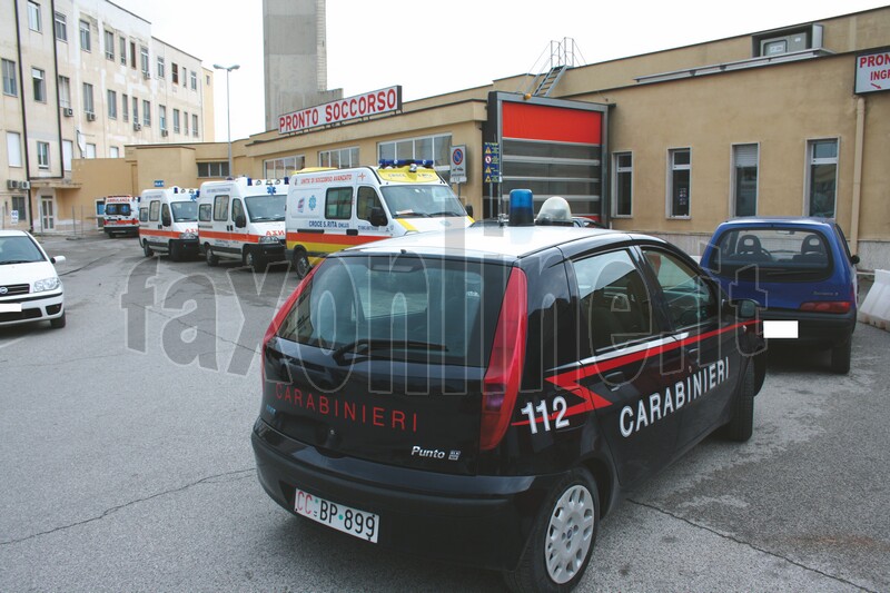 carabinieri_ospedale_col