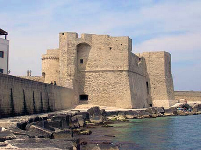 Castello_Carlo_V