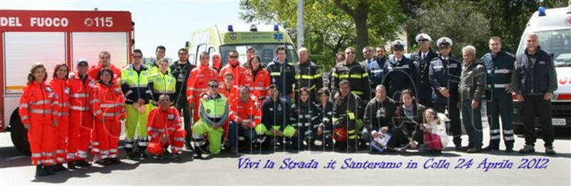 vivilastrada-24.4.2012-lezione_cultura_della_sicurezza_stradale_a_SANTERAMO_n_Colle_3