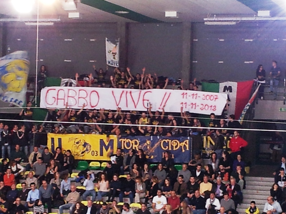 striscione_NM