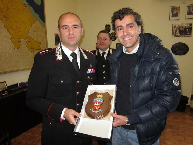 visita_sindaco_ai_carabinieri2