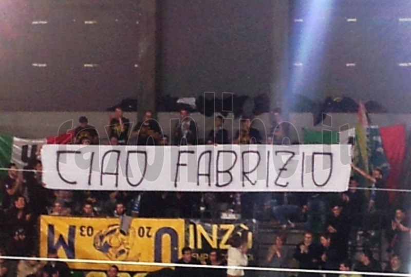 striscione_fabrizio