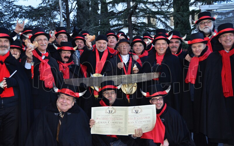 festa_cornuti