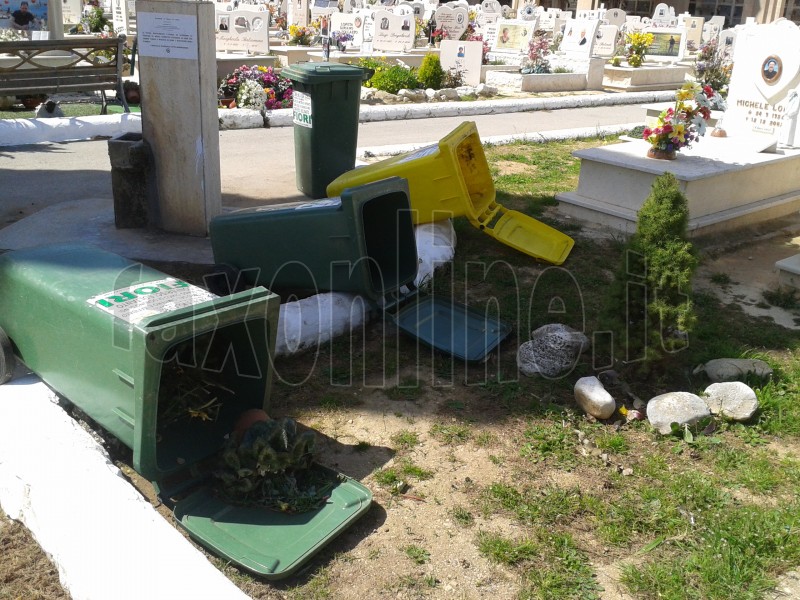 danni_vento_al_cimitero_3