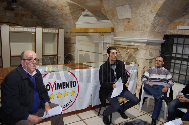 Movimento_5_stelle_una_serata_per_presentare_il_programma_2