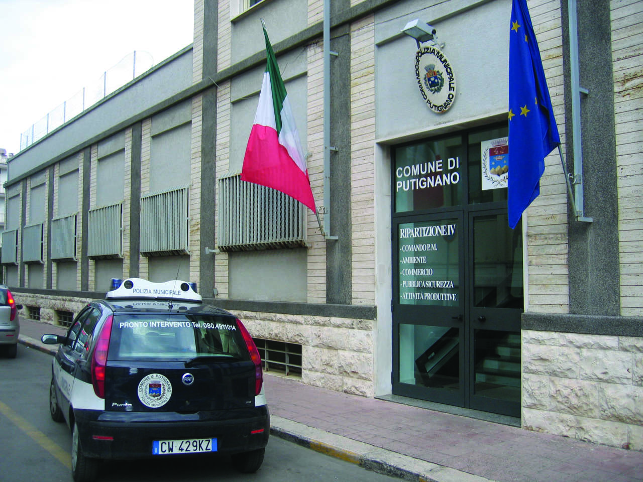 sede_vigili_urbani_col_copy