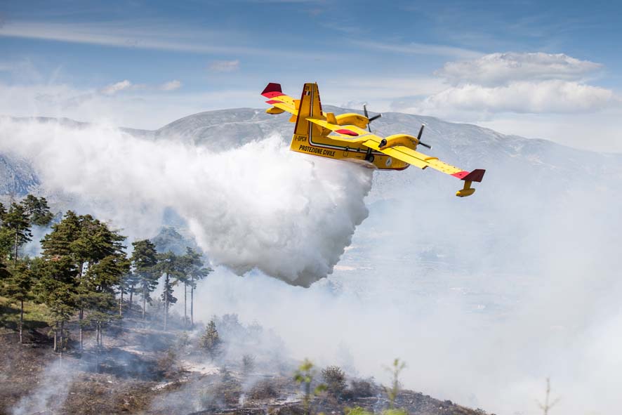 incendio canadair