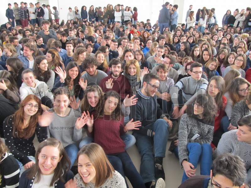 nuovo liceo studenti