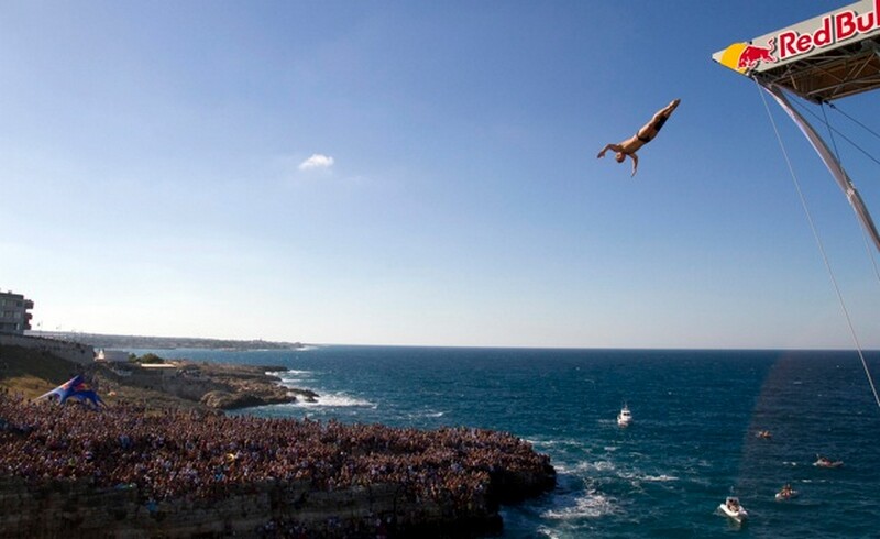 Red Bull Cliff Diving Polignao a mare 1