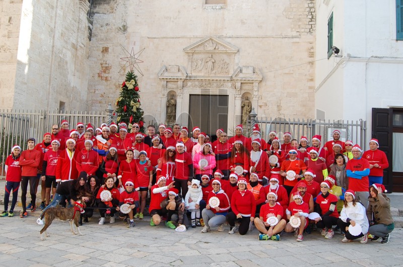 wt-LAtletica Polignano corre con Babbo Natale 20