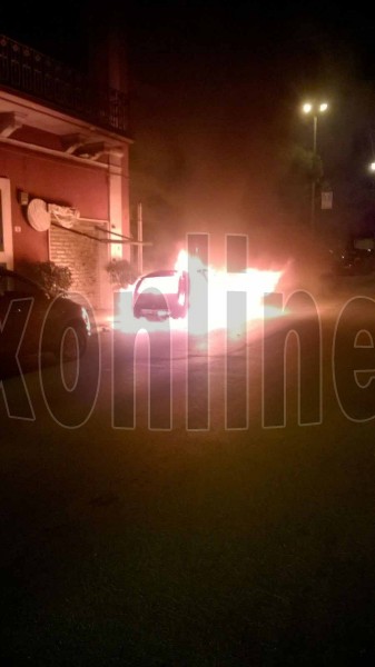 incendio auto Monopoli