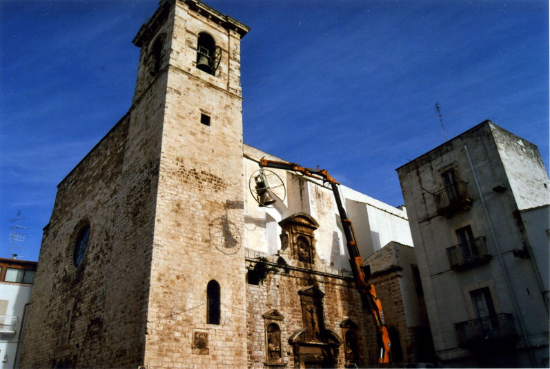 campana chiesa madre