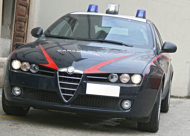 carabinieri-gazzella-1