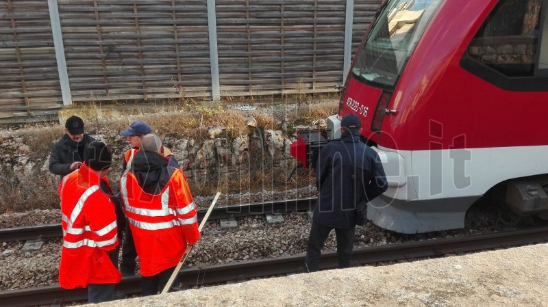 treno deragliato