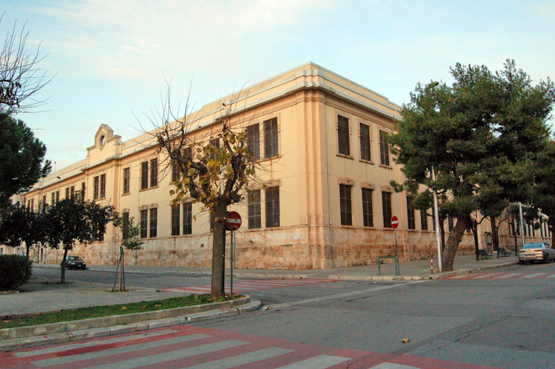 scuola elementare falcone