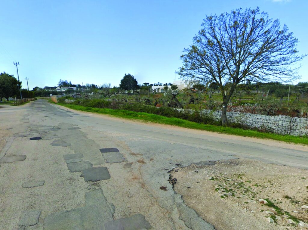 Strada comunale pozzo stramazzo, castellana grotte