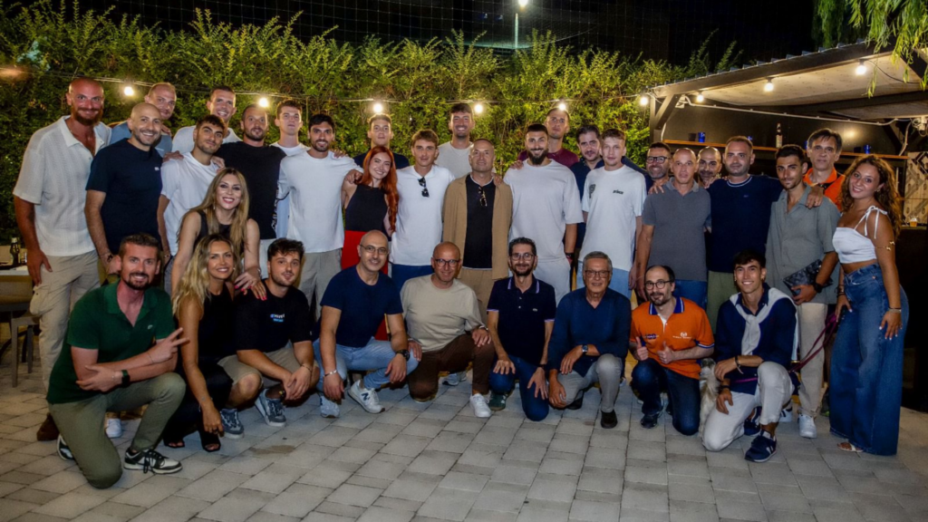 Immagine del ritiro della Joy Volley